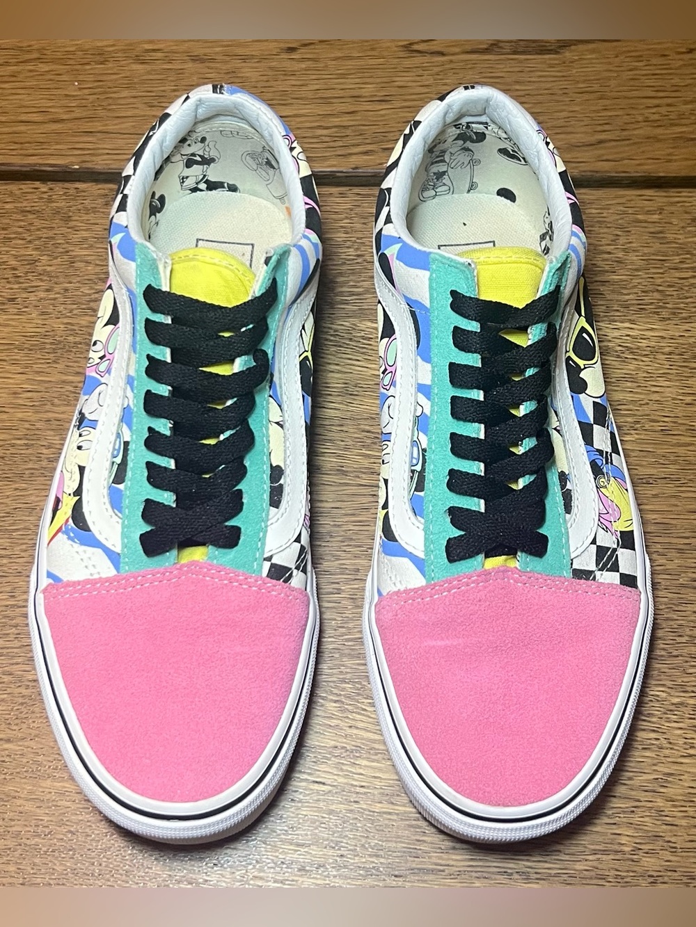Vans x Disney Shoes Old Skool 80s Mickey Suede Sneakers W Size 9.5/M 8 - Picture 4 of 13